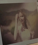 Marie_Claire_UK_28272629_5BBehind_the_Scenes5D.jpg
