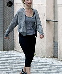 Filename=May_7_-_Jogging_around_Prague_with_her_boyfriend_Nicholas_Hoult_28429.jpg
Filesize=2123KiB
Dimensions=2298x3600
Date added=Nov 30, 2014 May_7_-_Jogging_around_Prague_with_her_boyfriend_Nicholas_Hoult_28429.jpg