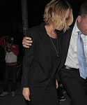 Filename=November_12_-_Arriving_at_her_hotel_in_New_York_28429.jpg
Filesize=3327KiB
Dimensions=2679x3600
Date added=Nov 13, 2014 November_12_-_Arriving_at_her_hotel_in_New_York_28429.jpg