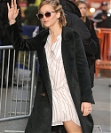 Filename=November_13_-_Arriving_at__Good_Morning_America__in_New_York_281229.jpg
Filesize=1879KiB
Dimensions=2100x3180
Date added=Nov 14, 2014 November_13_-_Arriving_at__Good_Morning_America__in_New_York_281229.jpg