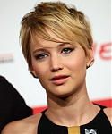 November_14_-_The_Hunger_Games_Catching_Fire_Photocall_in_Rome_28329.jpg