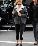 November_16_-_Arriving_at_Soul_Cycle_Gym_in_New_York_City_281629.jpg