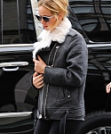 November_16_-_Arriving_at_Soul_Cycle_Gym_in_New_York_City_28329.jpg