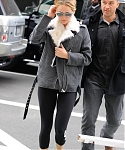 November_16_-_Arriving_at_Soul_Cycle_Gym_in_New_York_City_284129.jpg