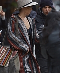 November_16_-_Leaving_her_hotel_in_New_York_2810329.jpg