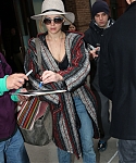 Filename=November_16_-_Leaving_her_hotel_in_New_York_285229.jpg
Filesize=6165KiB
Dimensions=3648x5472
Date added=Nov 17, 2014 November_16_-_Leaving_her_hotel_in_New_York_285229.jpg