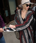 Filename=November_16_-_Leaving_her_hotel_in_New_York_286329.jpg
Filesize=5715KiB
Dimensions=3648x5392
Date added=Nov 17, 2014 November_16_-_Leaving_her_hotel_in_New_York_286329.jpg