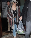 Filename=November_16_-_Leaving_her_hotel_in_New_York_286929.jpg
Filesize=2551KiB
Dimensions=2096x3136
Date added=Nov 17, 2014 November_16_-_Leaving_her_hotel_in_New_York_286929.jpg