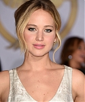 November_17_-__Mockingjay_Part_1__Premiere_in_Los_Angeles_2813529.jpg