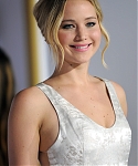 November_17_-__Mockingjay_Part_1__Premiere_in_Los_Angeles_2816429.jpg