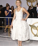 Filename=November_17_-__Mockingjay_Part_1__Premiere_in_Los_Angeles_2820229.jpg
Filesize=2500KiB
Dimensions=2400x3600
Date added=Nov 30, 2014 November_17_-__Mockingjay_Part_1__Premiere_in_Los_Angeles_2820229.jpg