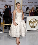 November_17_-__Mockingjay_Part_1__Premiere_in_Los_Angeles_282529~0.jpg