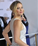 November_17_-__Mockingjay_Part_1__Premiere_in_Los_Angeles_286529~0.jpg