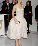 Filename=November_17_-__Mockingjay_Part_1__Premiere_in_Los_Angeles_289229~0.JPG
Filesize=1913KiB
Dimensions=2192x3520
Date added=Nov 30, 2014 November_17_-__Mockingjay_Part_1__Premiere_in_Los_Angeles_289229~0.JPG