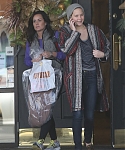 November_28_-_Leaving__Rodeo_Drive__Boutique_in_Louisville_28229.jpg