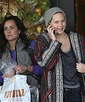 November_28_-_Leaving__Rodeo_Drive__Boutique_in_Louisville_28329.jpg