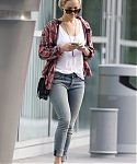 Filename=October_22_-_Out_and_about_in_Los_Angeles_283029.jpg
Filesize=1073KiB
Dimensions=1600x2400
Date added=Oct 25, 2014 October_22_-_Out_and_about_in_Los_Angeles_283029.jpg