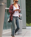 Filename=October_22_-_Out_and_about_in_Los_Angeles_284229.jpg
Filesize=949KiB
Dimensions=1155x1712
Date added=Oct 25, 2014 October_22_-_Out_and_about_in_Los_Angeles_284229.jpg