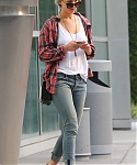 Filename=October_22_-_Out_and_about_in_Los_Angeles_284429.jpg
Filesize=935KiB
Dimensions=1086x1713
Date added=Oct 25, 2014 October_22_-_Out_and_about_in_Los_Angeles_284429.jpg