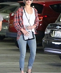 Filename=October_22_-_Out_and_about_in_Los_Angeles_28529.jpg
Filesize=3159KiB
Dimensions=2400x3600
Date added=Oct 25, 2014 October_22_-_Out_and_about_in_Los_Angeles_28529.jpg