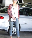 Filename=October_22_-_Out_and_about_in_Los_Angeles_285629.jpg
Filesize=2877KiB
Dimensions=2400x3600
Date added=Oct 25, 2014 October_22_-_Out_and_about_in_Los_Angeles_285629.jpg