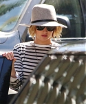 Filename=October_24_-_Leaving_a_meeting_in_LA_2811229.jpg
Filesize=1640KiB
Dimensions=2100x2550
Date added=Oct 25, 2014 October_24_-_Leaving_a_meeting_in_LA_2811229.jpg
