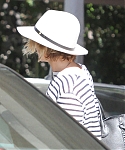 Filename=October_24_-_Leaving_a_meeting_in_LA_2811429.jpg
Filesize=1618KiB
Dimensions=2100x2650
Date added=Oct 25, 2014 October_24_-_Leaving_a_meeting_in_LA_2811429.jpg