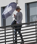 Filename=October_24_-_Leaving_a_meeting_in_LA_283229.jpg
Filesize=5285KiB
Dimensions=2960x4180
Date added=Oct 25, 2014 October_24_-_Leaving_a_meeting_in_LA_283229.jpg