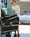 Filename=October_27_-_Out_in_LA_282629.jpg
Filesize=1631KiB
Dimensions=2612x3833
Date added=Oct 28, 2014 October_27_-_Out_in_LA_282629.jpg