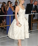 Filename=S_November_17_-__Mockingjay_Part_1__LA_Premiere_2812629.jpg
Filesize=2165KiB
Dimensions=2000x3000
Date added=Nov 20, 2014 S_November_17_-__Mockingjay_Part_1__LA_Premiere_2812629.jpg