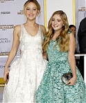 Filename=V_Nov17_-__Mockingjay_Part_1__Premiere_2812129.jpg
Filesize=5061KiB
Dimensions=2586x3600
Date added=Nov 30, 2014 V_Nov17_-__Mockingjay_Part_1__Premiere_2812129.jpg
