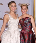 V_Nov17_-__Mockingjay_Part_1__Premiere_28229.jpg
