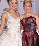 V_Nov17_-__Mockingjay_Part_1__Premiere_28329.jpg