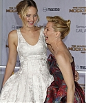 Filename=V_Nov17_-__Mockingjay_Part_1__Premiere_285729.jpg
Filesize=2485KiB
Dimensions=2136x3000
Date added=Nov 30, 2014 V_Nov17_-__Mockingjay_Part_1__Premiere_285729.jpg