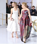 Filename=V_Nov17_-__Mockingjay_Part_1__Premiere_289329.jpg
Filesize=3299KiB
Dimensions=2560x3840
Date added=Nov 30, 2014 V_Nov17_-__Mockingjay_Part_1__Premiere_289329.jpg