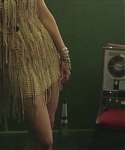 Vogue_Italia_28December_201229_5BBehind_the_Scenes5D_284329~0.jpg