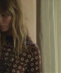 Vogue_Italia_28December_201229_5BBehind_the_Scenes5D_285729~0.jpg