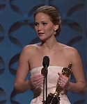 Winning_a_Oscar_for_Best_Actress_2813529.jpg