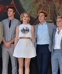 X_May_17_-__Mockingjay_Part_1__photocall_at_Cannes_in_France_285329.jpg
