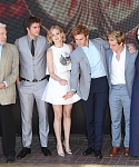 Filename=X_May_17_-__Mockingjay_Part_1__photocall_at_Cannes_in_France_286629.jpg
Filesize=8588KiB
Dimensions=4440x2976
Date added=May 20, 2014 X_May_17_-__Mockingjay_Part_1__photocall_at_Cannes_in_France_286629.jpg