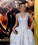 X_November_17_-__Mockingjay__Part_1__LA_Premiere_2810129.JPG