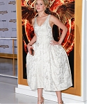 X_November_17_-__Mockingjay__Part_1__LA_Premiere_2811229.jpg