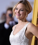 X_November_17_-__Mockingjay__Part_1__LA_Premiere_2812229.jpg