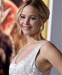 X_November_17_-__Mockingjay__Part_1__LA_Premiere_2812729.jpg
