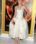 Filename=X_November_17_-__Mockingjay__Part_1__LA_Premiere_283029.jpg
Filesize=2927KiB
Dimensions=2000x3000
Date added=Nov 20, 2014 X_November_17_-__Mockingjay__Part_1__LA_Premiere_283029.jpg