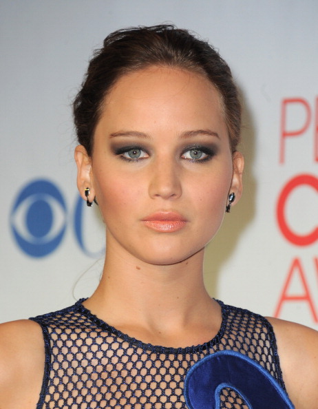Jennifer_Lawrence_attending_the_2012_Peoples_Choice_Awards_in_a_sexy_see_through_blue_lace_dress_071.jpg