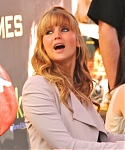 Filename=Jennifer_Lawrence_appears_at_this_event_to_give_away_free_tickets_to_The_Hunger_Games_world_premiere_21.jpg
Filesize=32KiB
Dimensions=379x480
Date added=Mar 14, 2012 Jennifer_Lawrence_appears_at_this_event_to_give_away_free_tickets_to_The_Hunger_Games_world_premiere_21.jpg