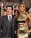 Filename=Jennifer_Lawrence_in_a_beautiful_gold_dress_at_the_premiere_of_The_Hunger_Games_065.jpg
Filesize=996KiB
Dimensions=3000x1997
Date added=Mar 14, 2012 Jennifer_Lawrence_in_a_beautiful_gold_dress_at_the_premiere_of_The_Hunger_Games_065.jpg