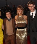 Filename=Beautiful_Jennifer_Lawrence_in_a_Golden_dress_at_the_London_premiere_of_The_Hunger_Games_032.jpg
Filesize=673KiB
Dimensions=3000x2000
Date added=Mar 15, 2012 Beautiful_Jennifer_Lawrence_in_a_Golden_dress_at_the_London_premiere_of_The_Hunger_Games_032.jpg