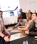 Filename=Photos_of_Jennifer_Lawrence_attending_The_Hunger_Games_Mall_Tour_in_LA_04.jpg
Filesize=1316KiB
Dimensions=3000x2007
Date added=Mar 04, 2012 Photos_of_Jennifer_Lawrence_attending_The_Hunger_Games_Mall_Tour_in_LA_04.jpg